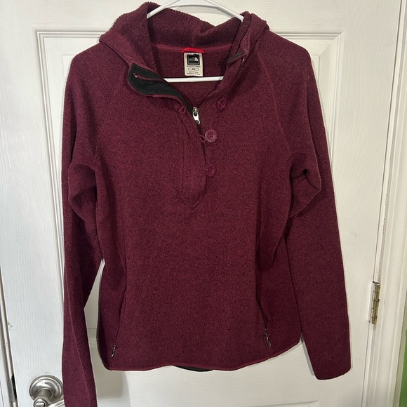 The North Face Crescent Sunshine Fleece Hoodie pullover Size Medium. Burgundy - Picture 1 of 14